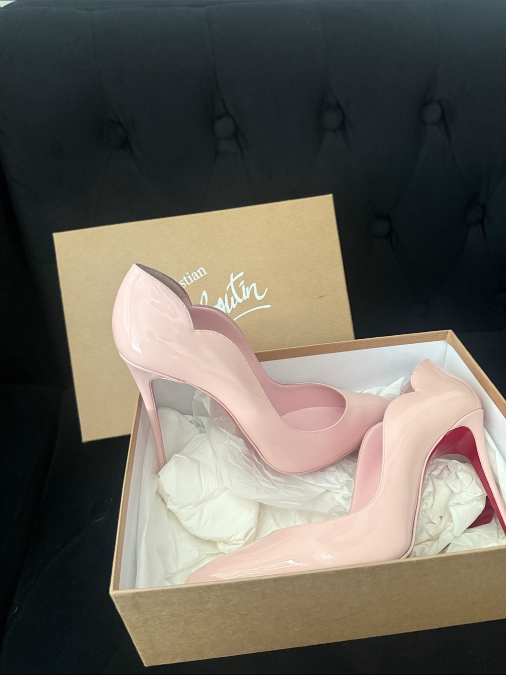 Christian Louboutin Blush Patent Stiletto Pumps with Red Soles - Picture 2 of 10